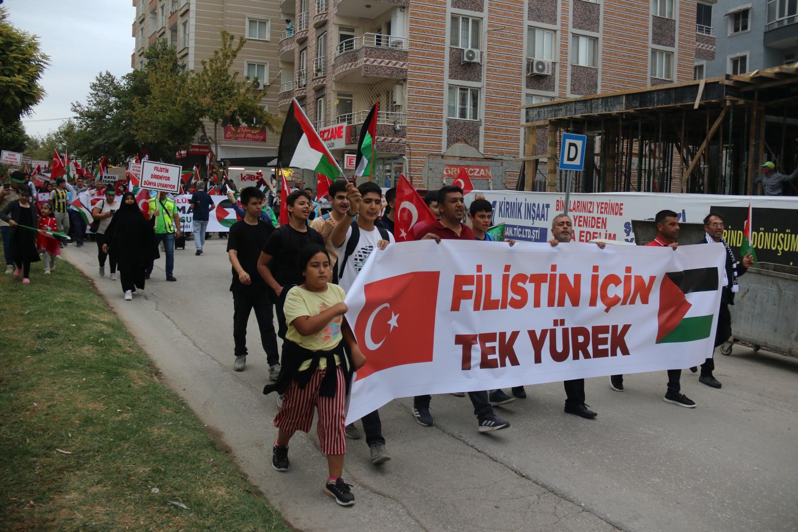 gazzet yürüyüş (11)