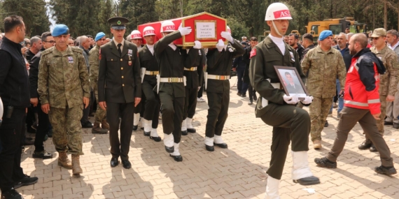 Hatay Yetim Evladını, uğurladı: Şehit Yusuf Açay’ebediyete uğurlandı